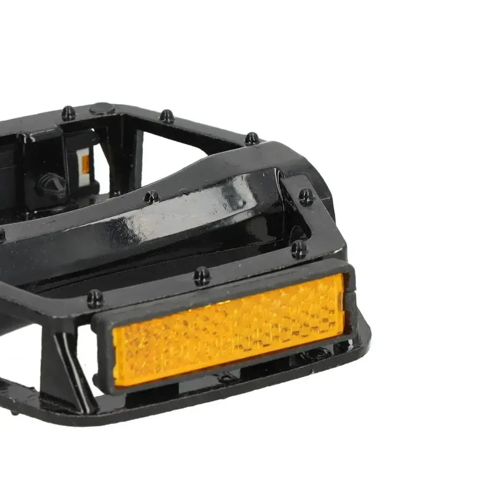 V20 - Pedals